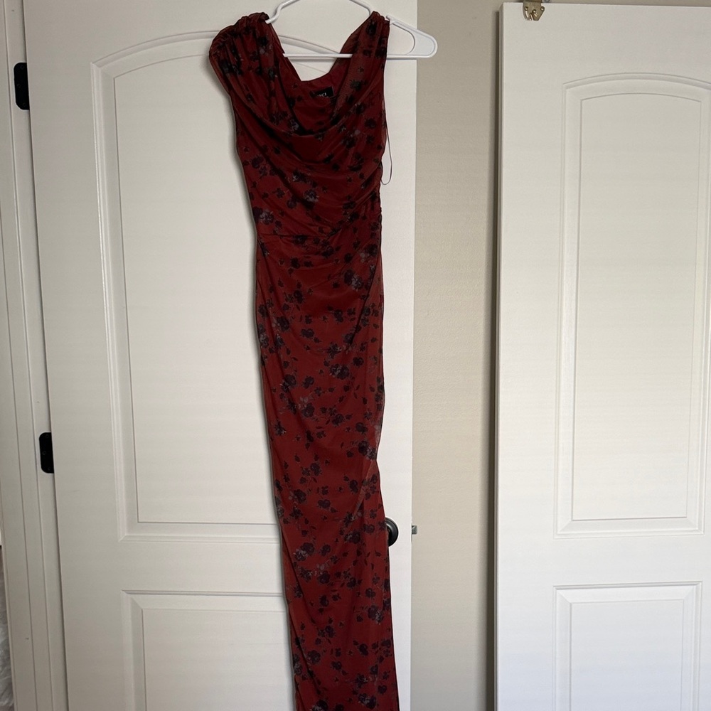 Vici Burgundy Floral Maxi Dress